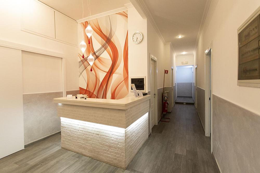 Rubino Guest House Рим Екстериор снимка