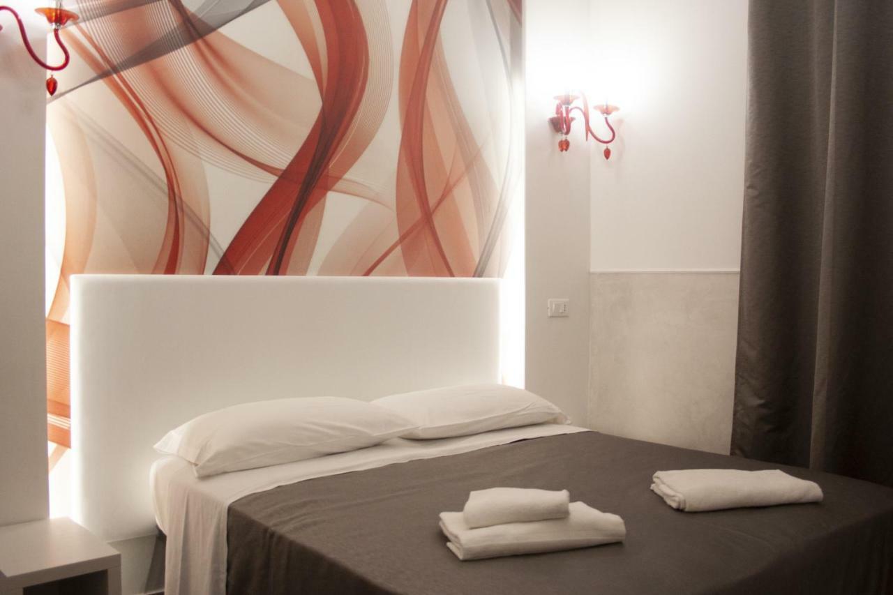 Rubino Guest House Рим Екстериор снимка